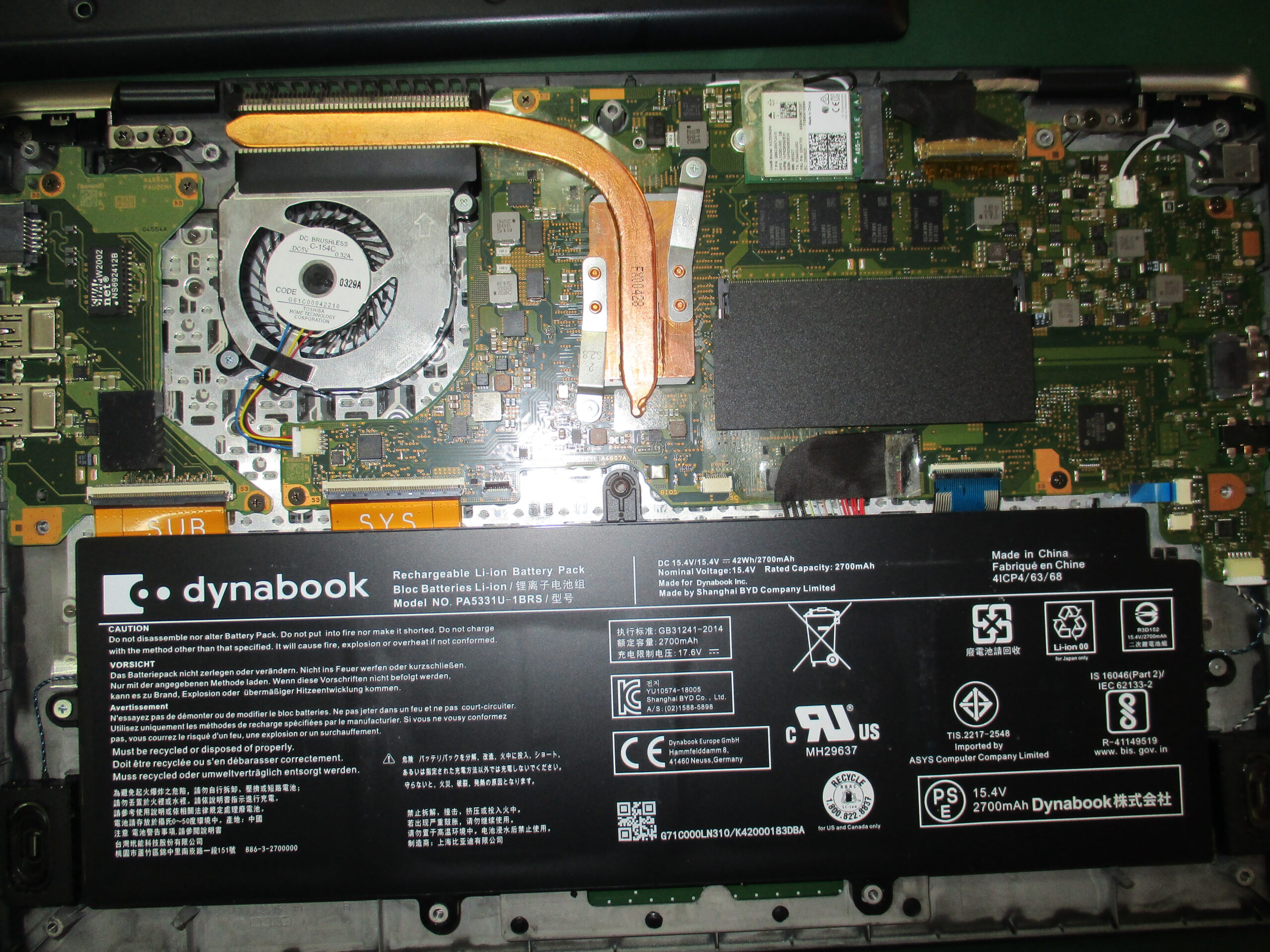 ”dynabook G83FP A6G7FPF2D621”